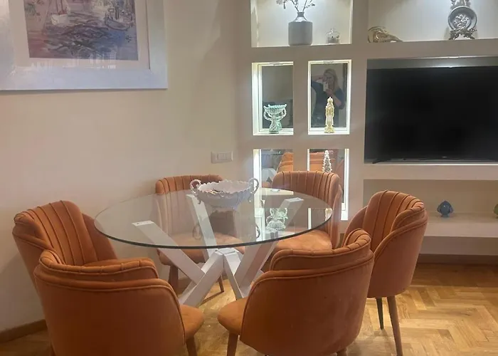 Dacia Apartment Rom